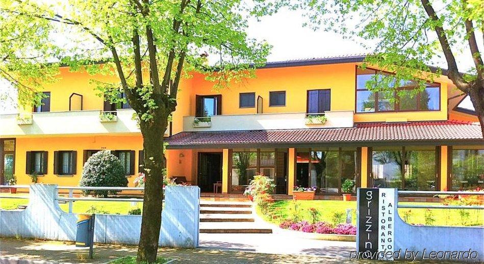 Hotel Grizzino Montereale Valcellina Esterno foto