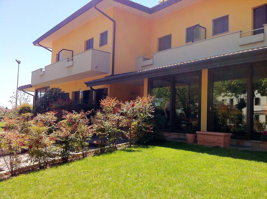 Hotel Grizzino Montereale Valcellina Esterno foto