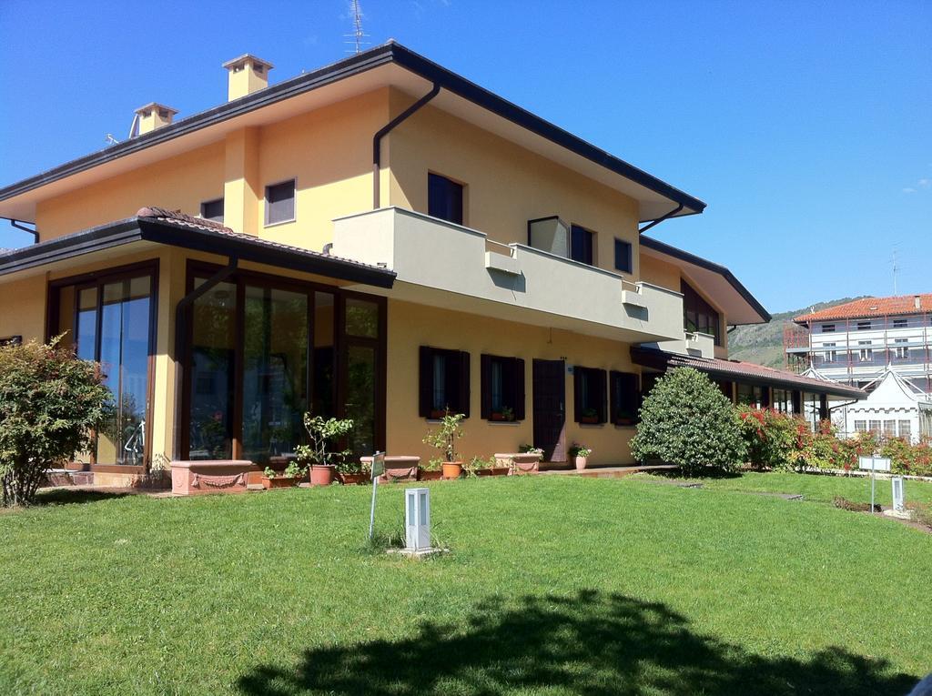 Hotel Grizzino Montereale Valcellina Esterno foto